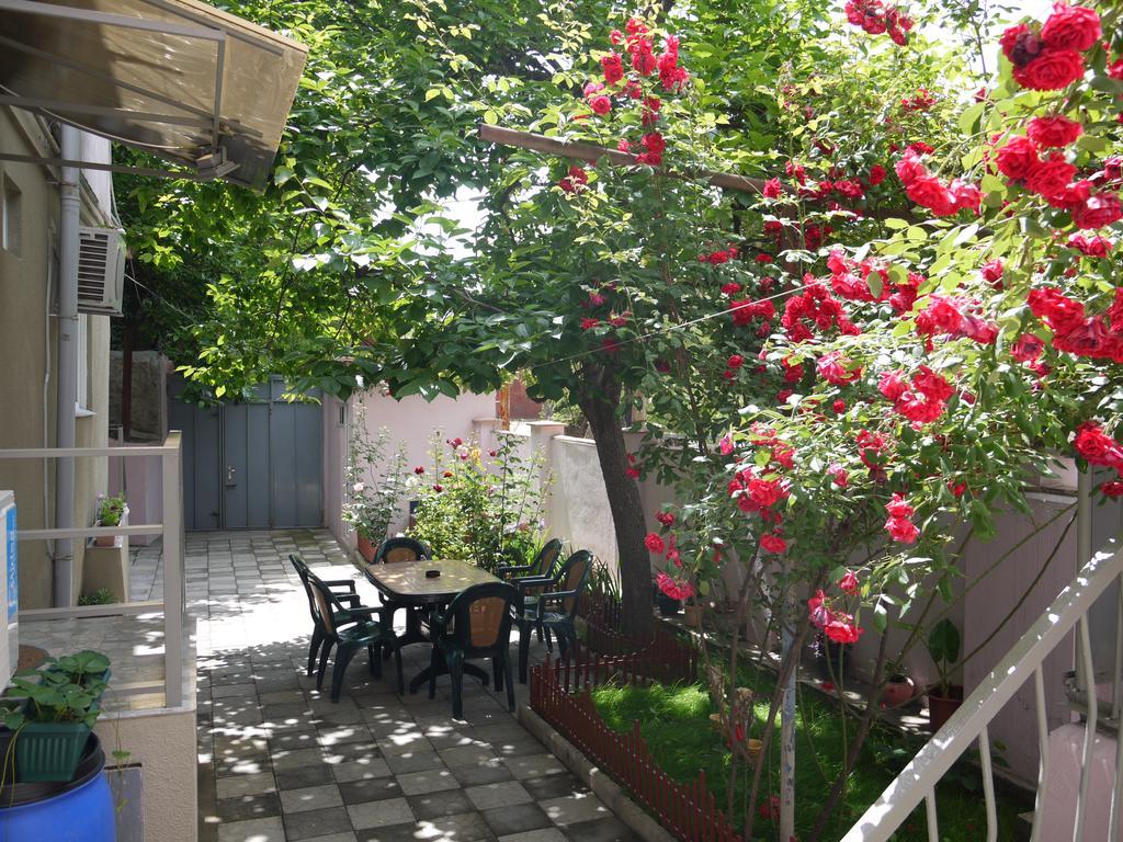 Family Hotel Mountain Scream Tiflis Exterior foto