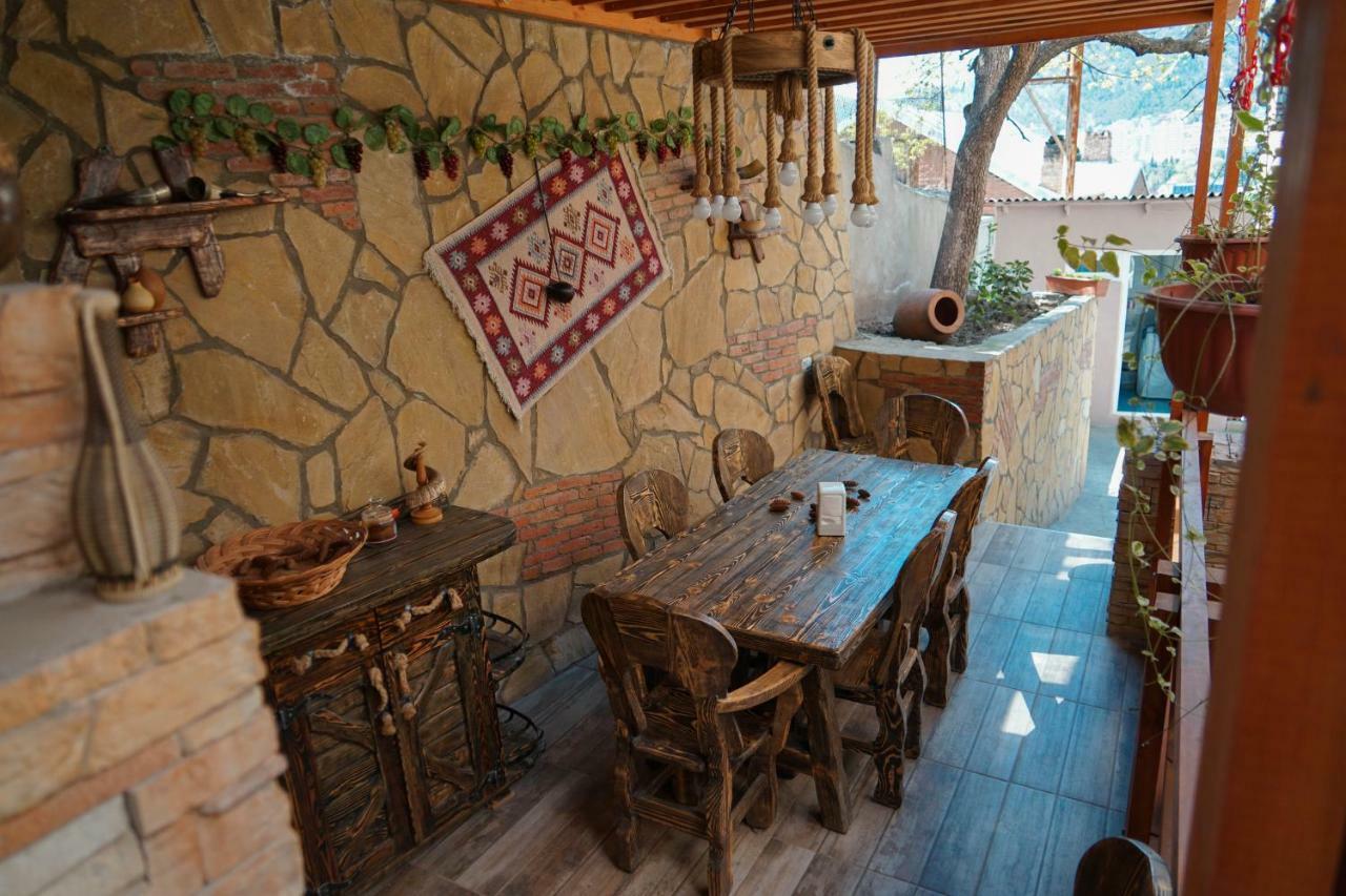 Family Hotel Mountain Scream Tiflis Exterior foto